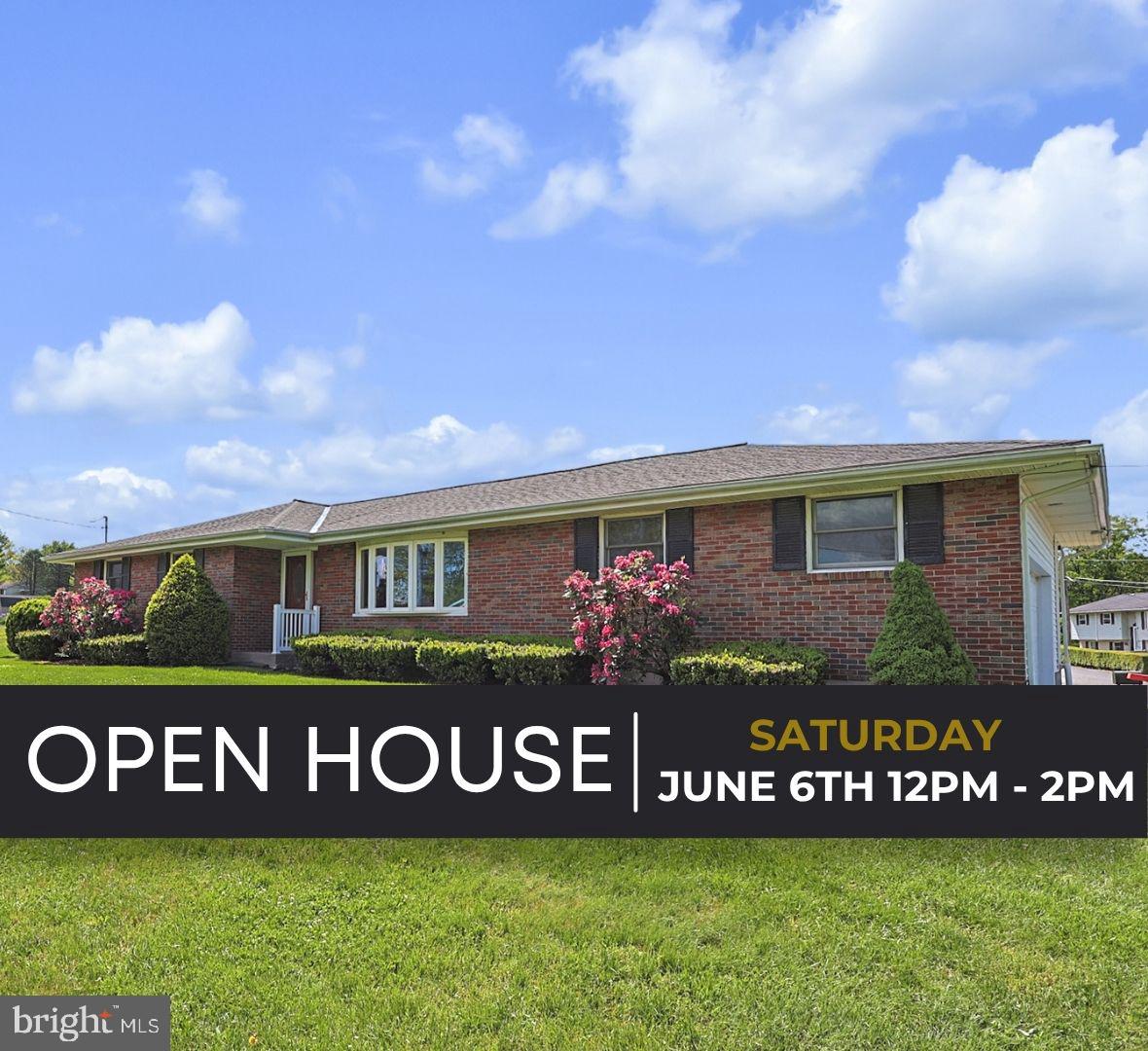 1004 MAPLE STREET