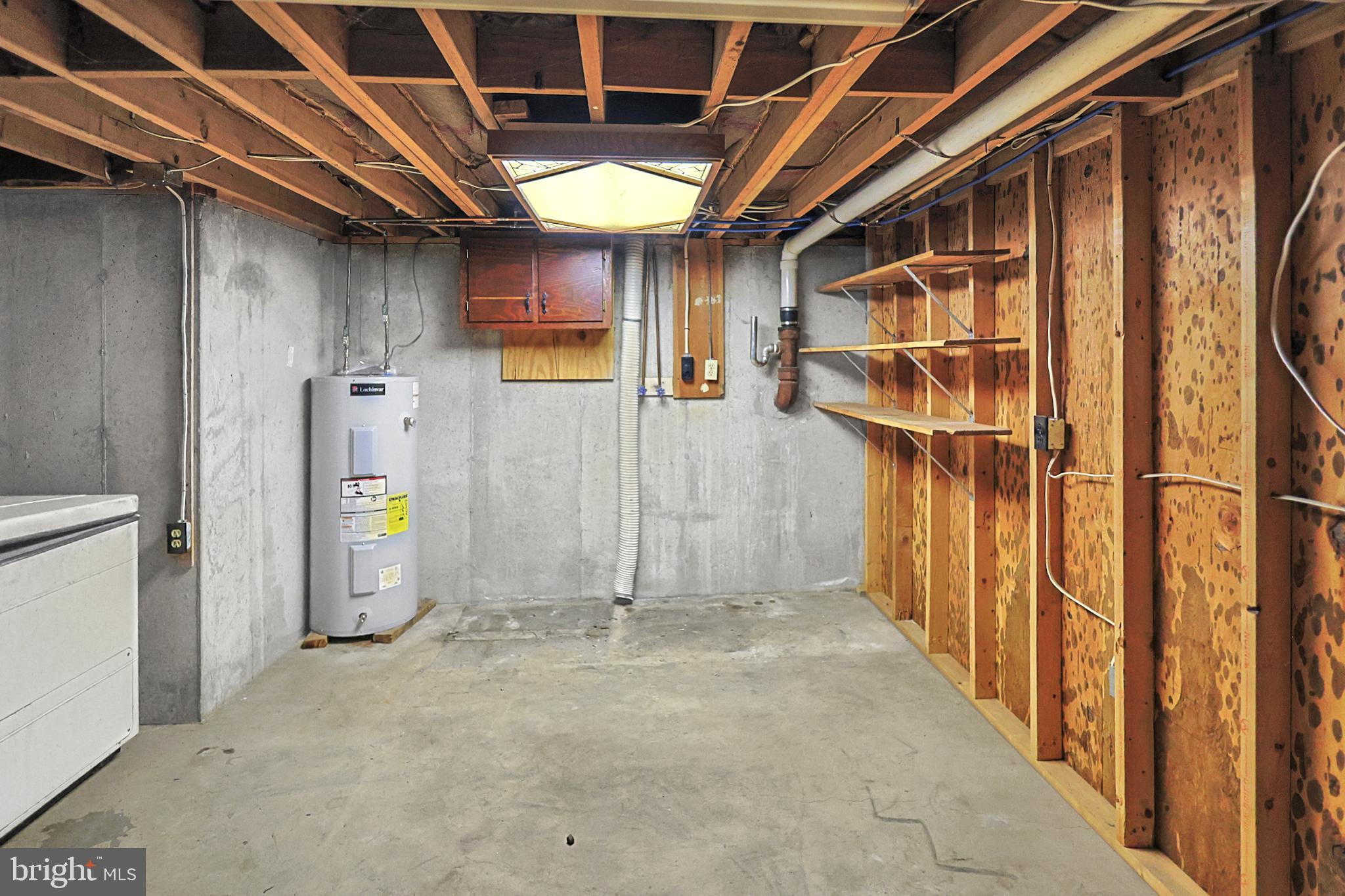 1004 MAPLE STREET