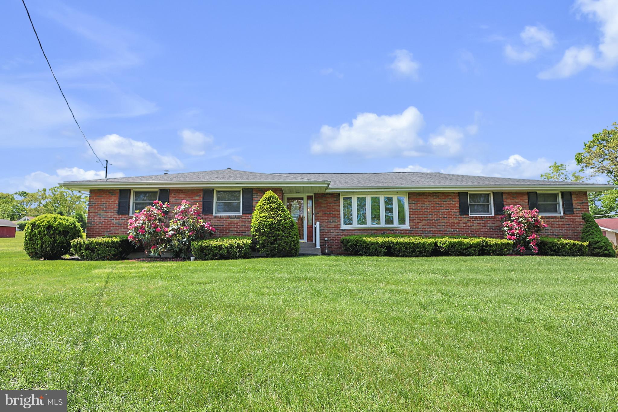 1004 MAPLE STREET