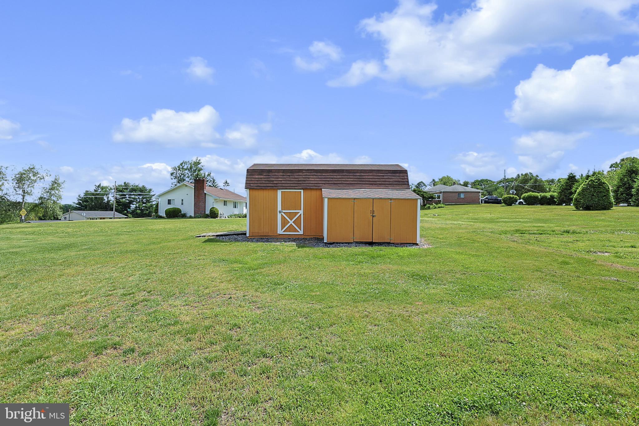 1004 MAPLE STREET