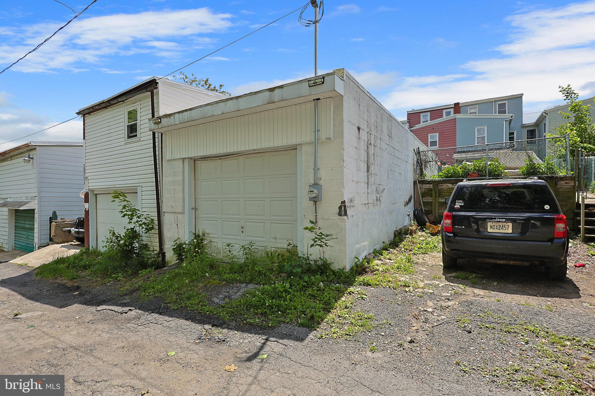 514 W RACE STREET