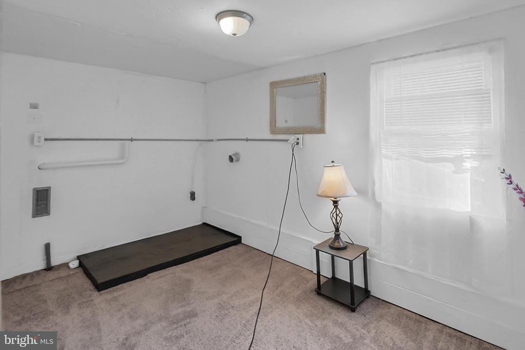 131 MAHANOY STREET