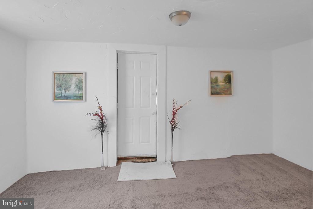131 MAHANOY STREET