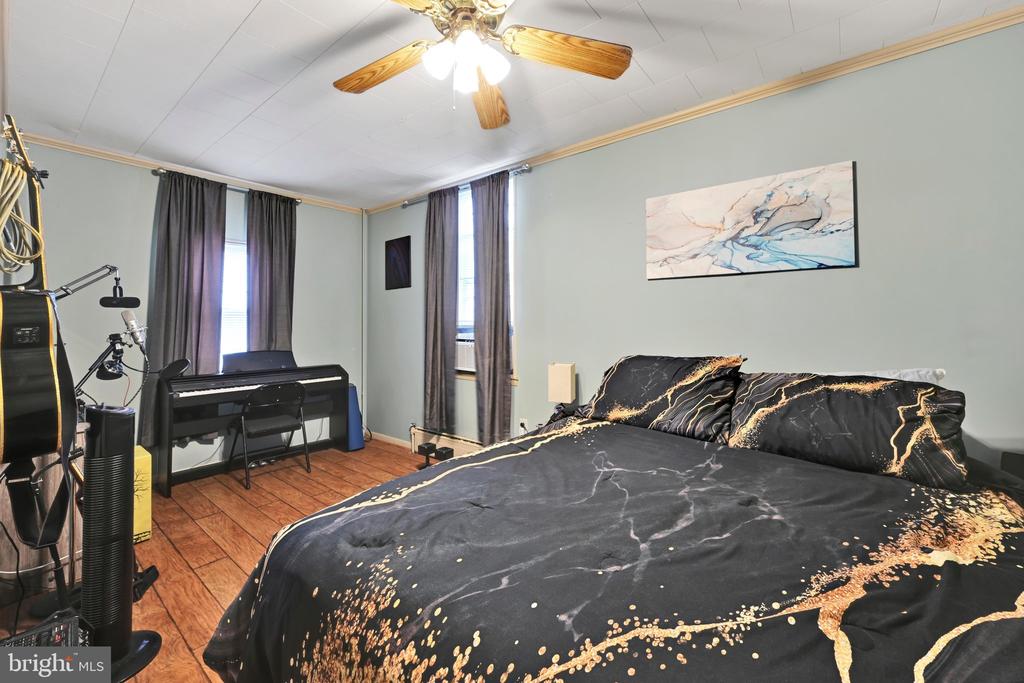 818 LIZARD CREEK ROAD
