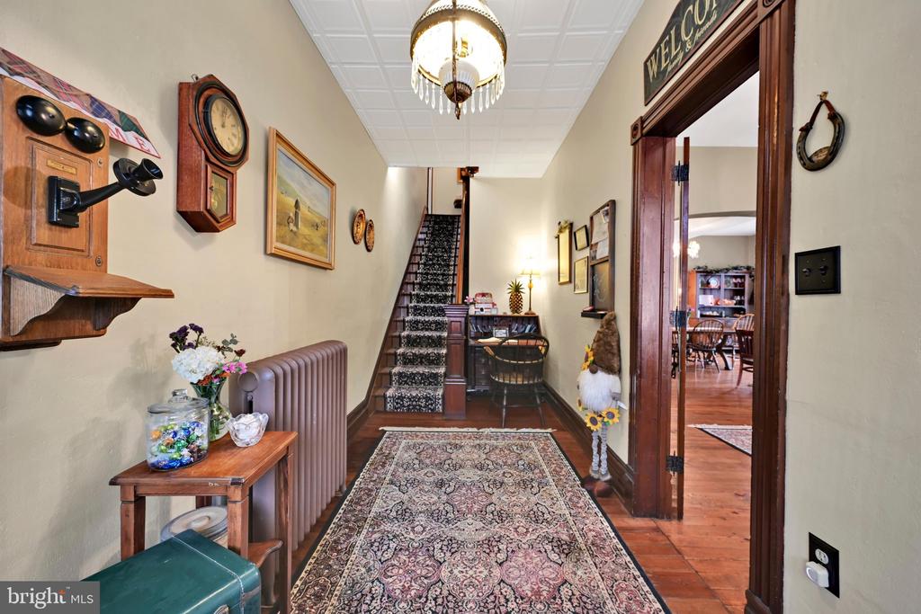 818 LIZARD CREEK ROAD