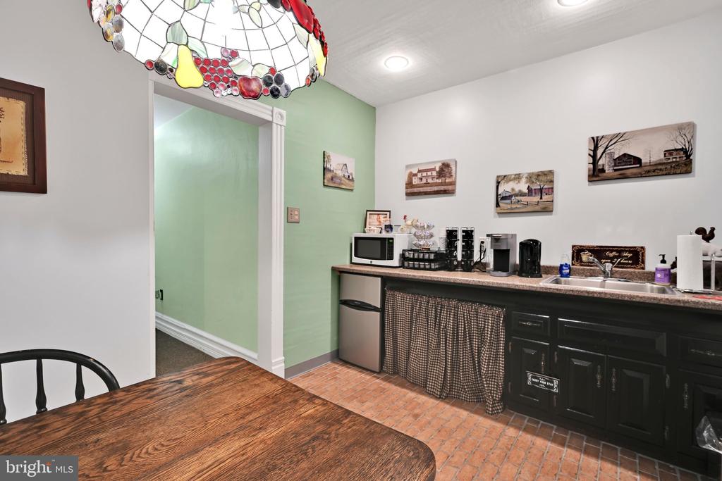 818 LIZARD CREEK ROAD