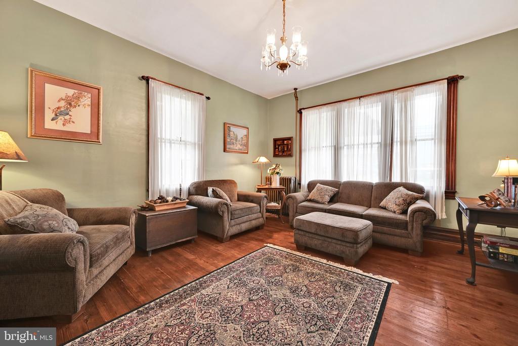 818 LIZARD CREEK ROAD