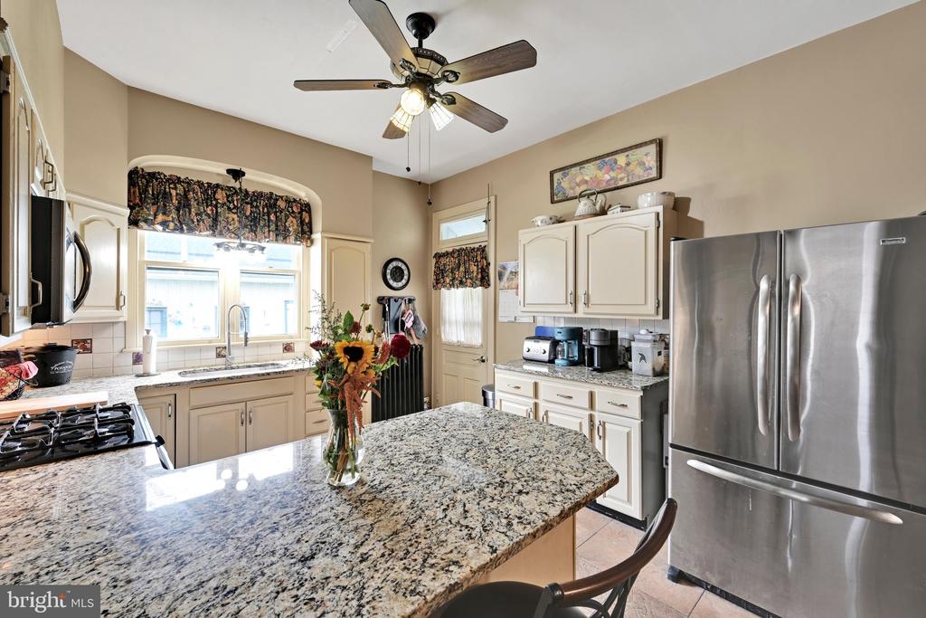 818 LIZARD CREEK ROAD