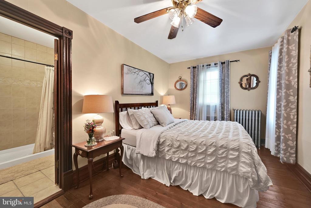 818 LIZARD CREEK ROAD