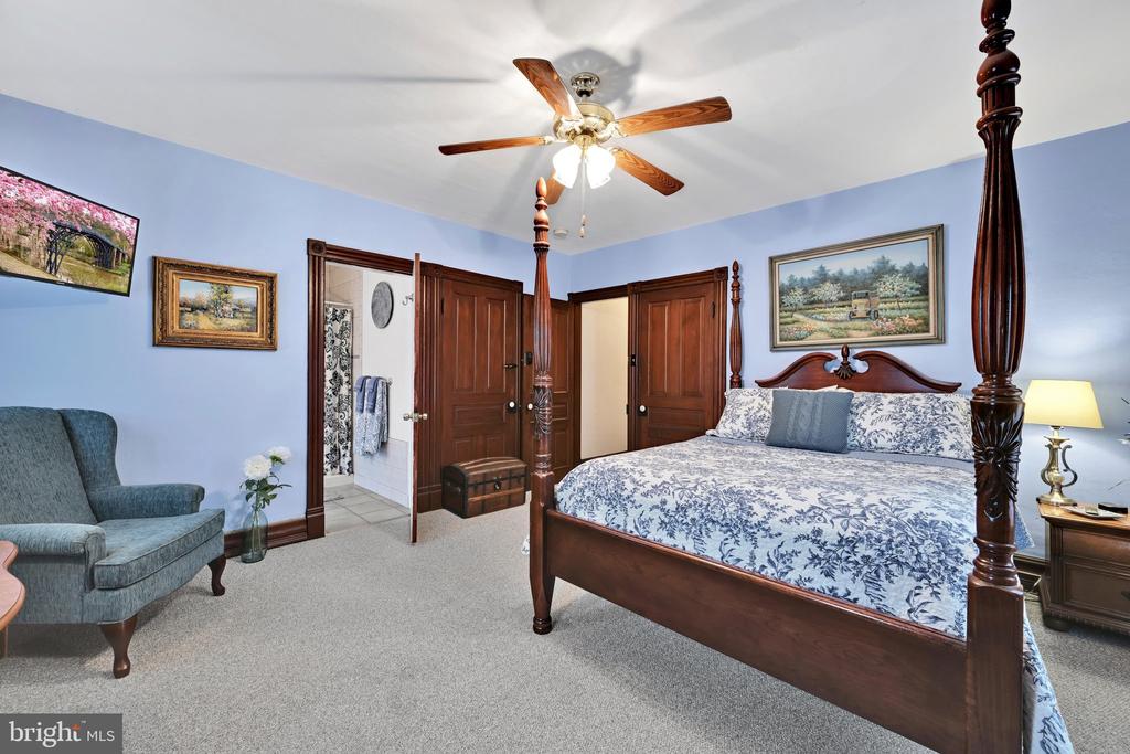 818 LIZARD CREEK ROAD