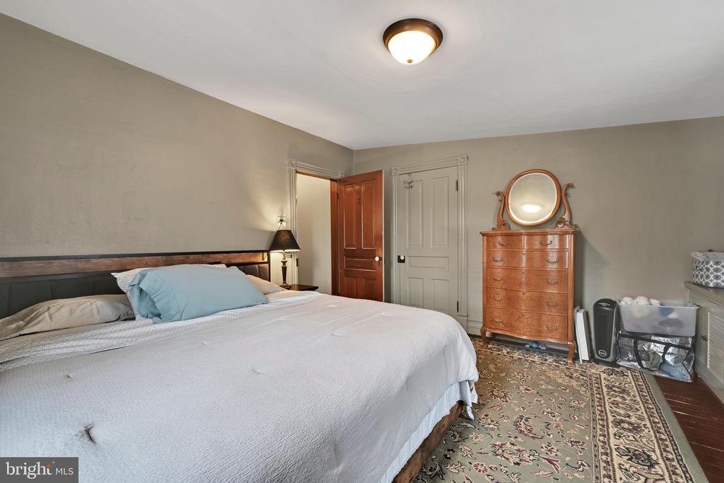 818 LIZARD CREEK ROAD