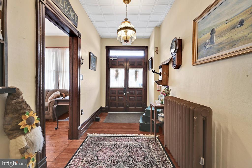 818 LIZARD CREEK ROAD