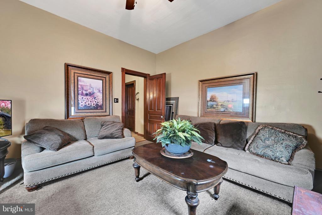 818 LIZARD CREEK ROAD