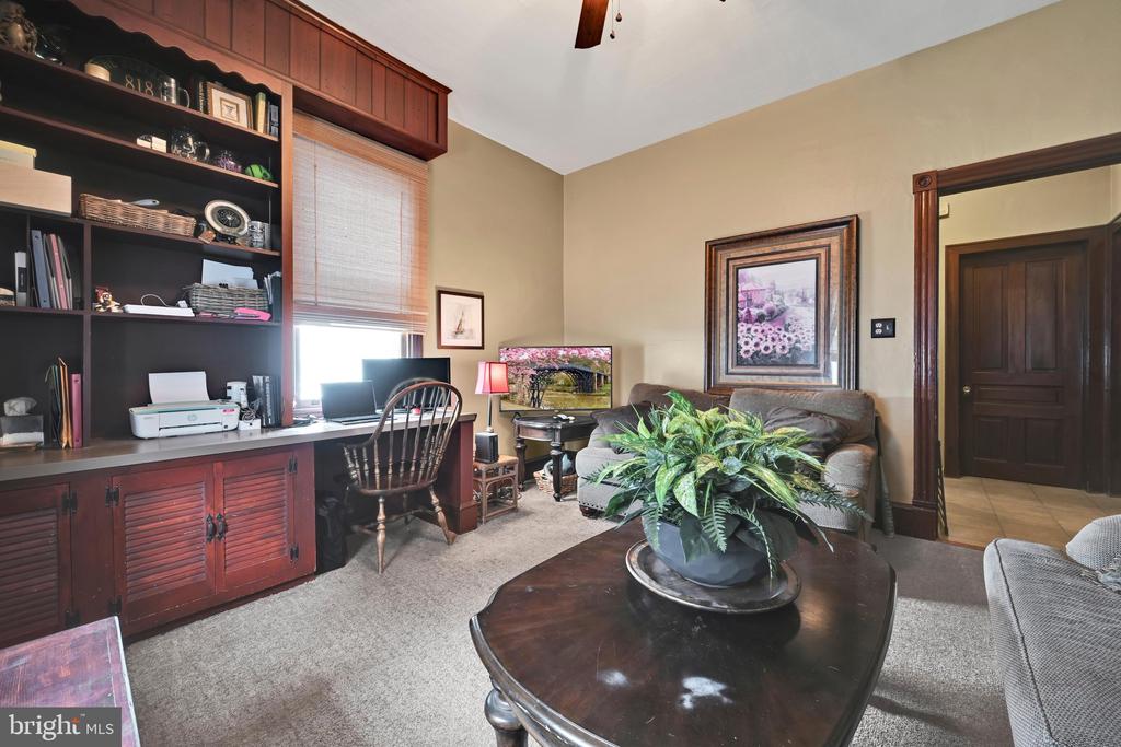 818 LIZARD CREEK ROAD