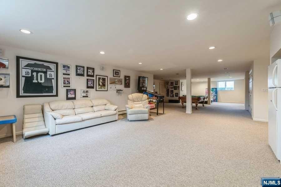 8 Jason Woods Road