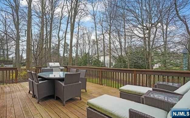8 Jason Woods Road