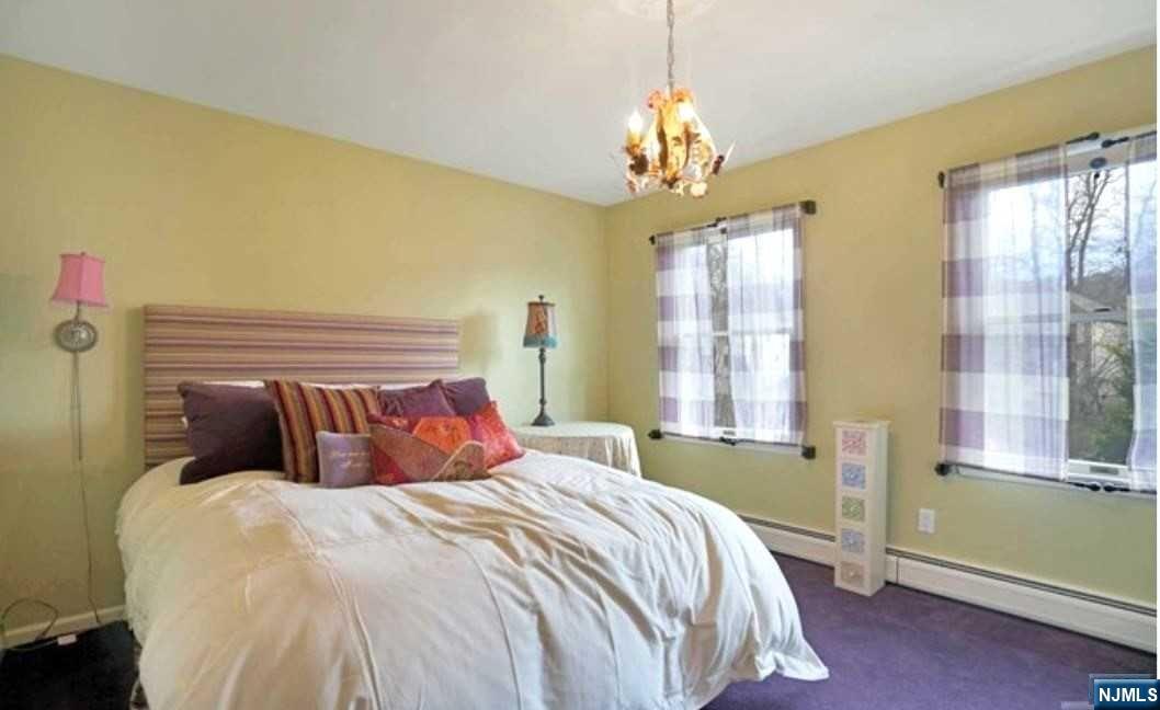 8 Jason Woods Road