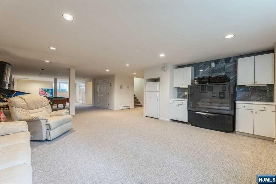 8 Jason Woods Road