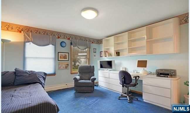 8 Jason Woods Road