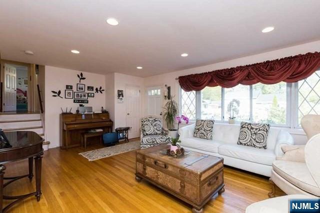 106 Pleasant Street