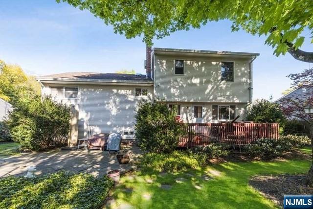 106 Pleasant Street