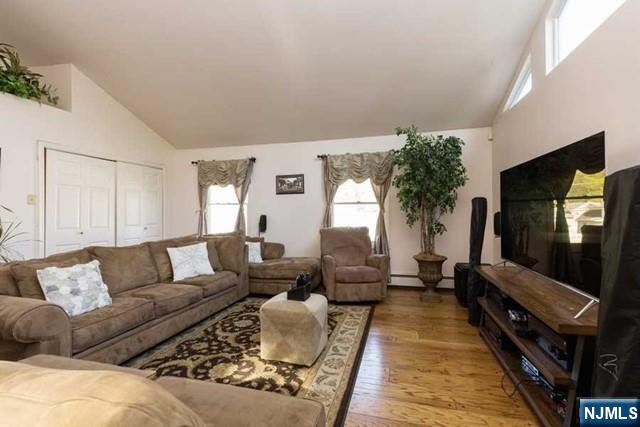 106 Pleasant Street