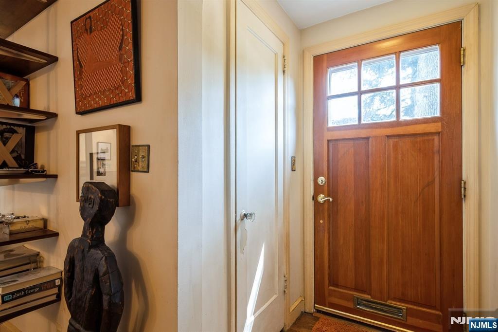 279 Jefferson Avenue