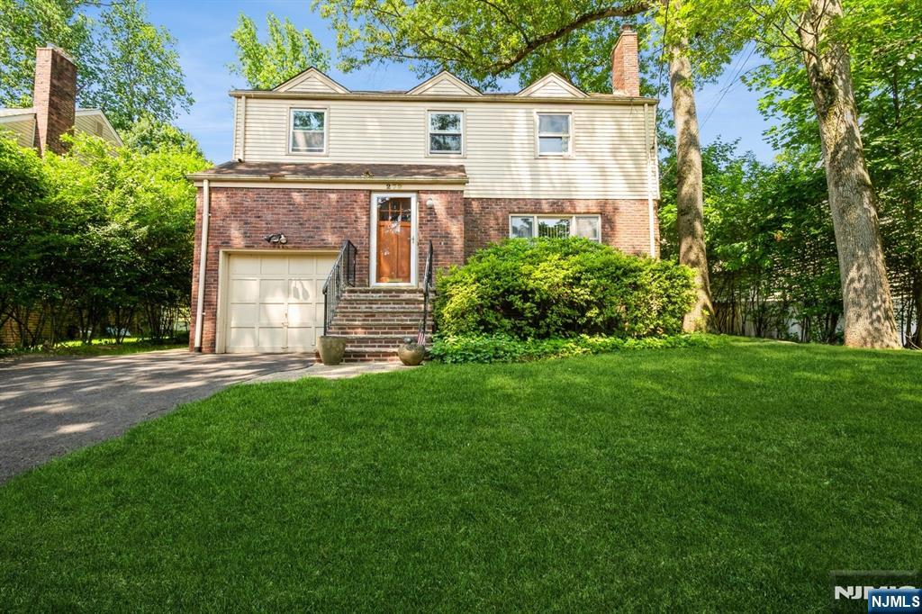 279 Jefferson Avenue