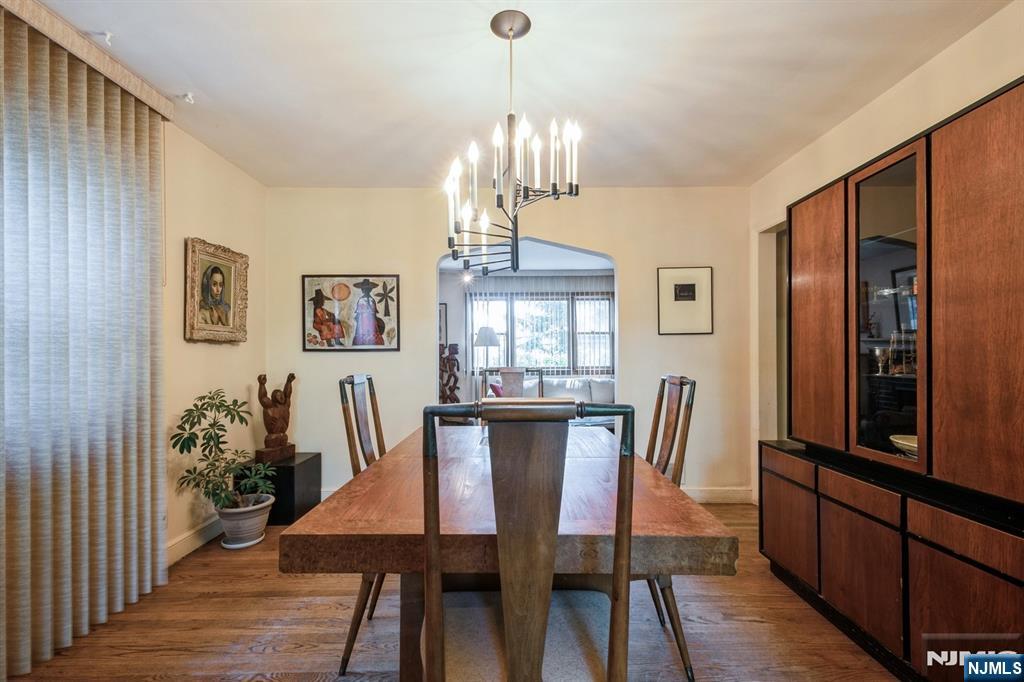 279 Jefferson Avenue