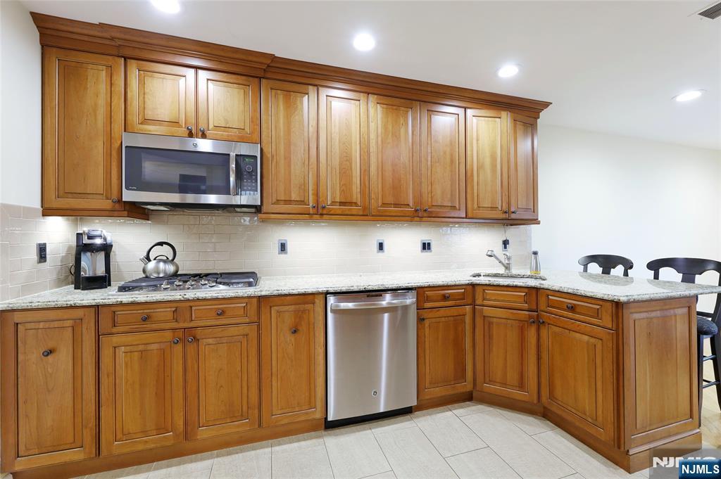 102 Aspen Court T002