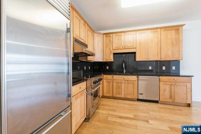 20 Ave At Port Imperial 324