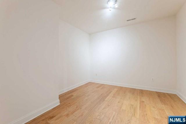 20 Ave At Port Imperial 324