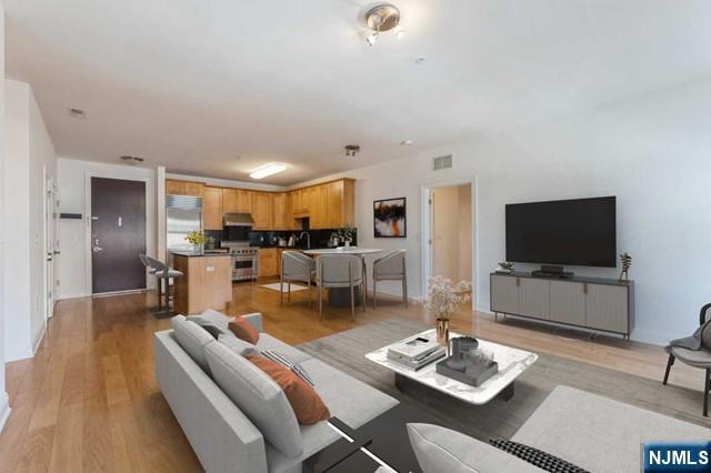 20 Ave At Port Imperial 324