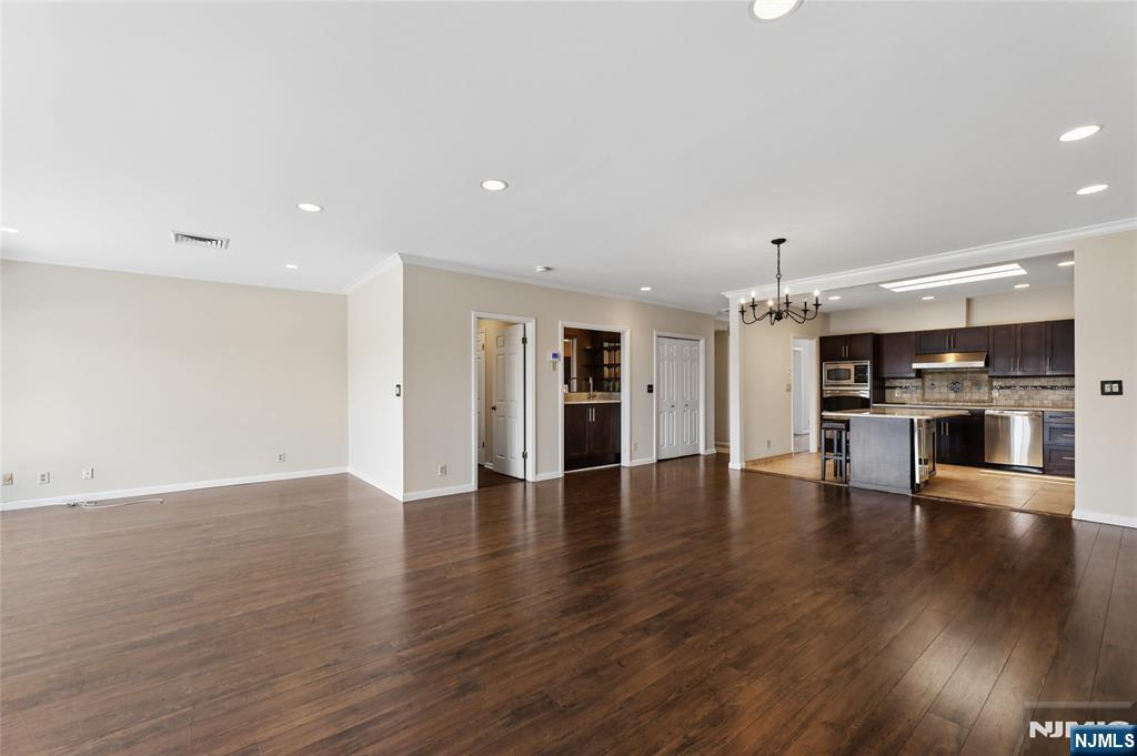 300 Gorge Road 57