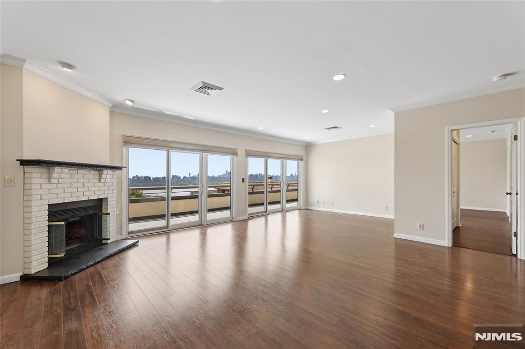 300 Gorge Road 57
