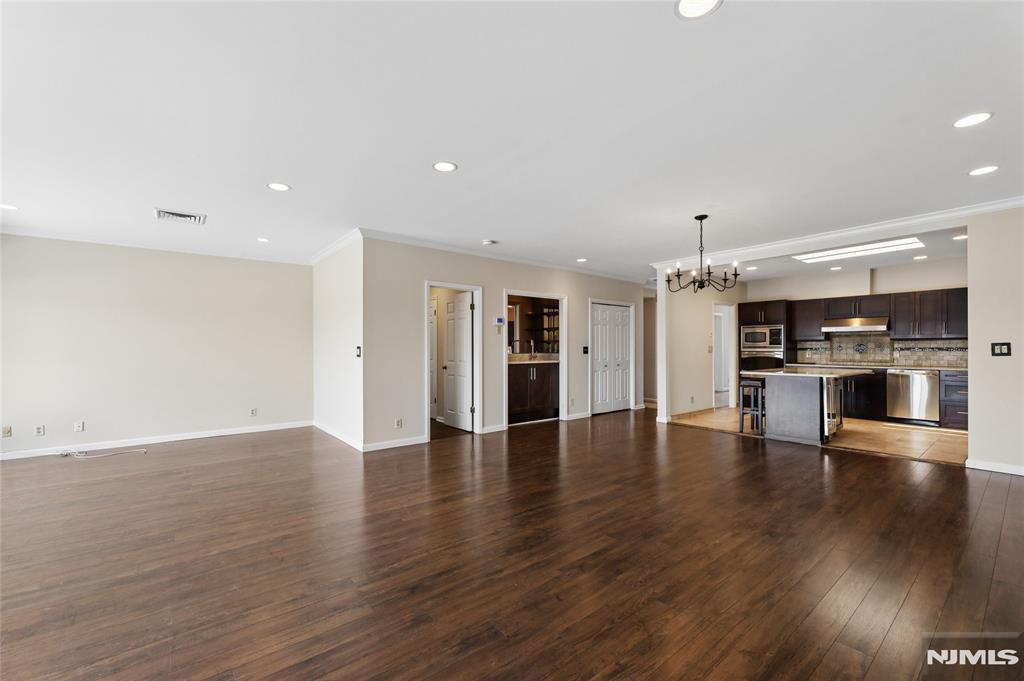 300 Gorge Road 57