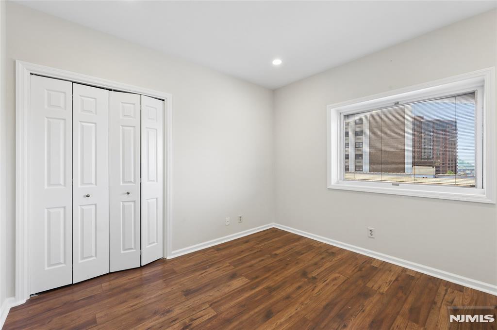 300 Gorge Road 57