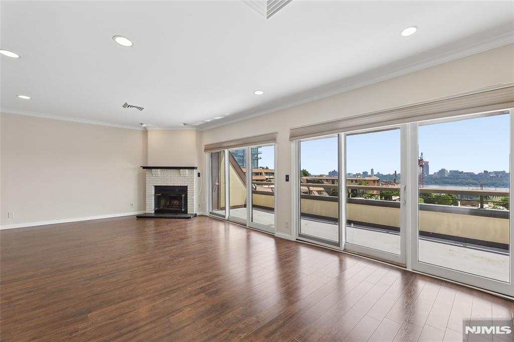 300 Gorge Road 57
