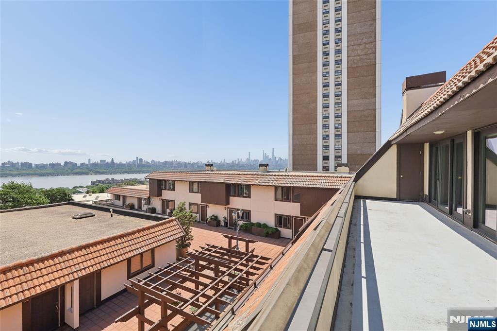 300 Gorge Road 57