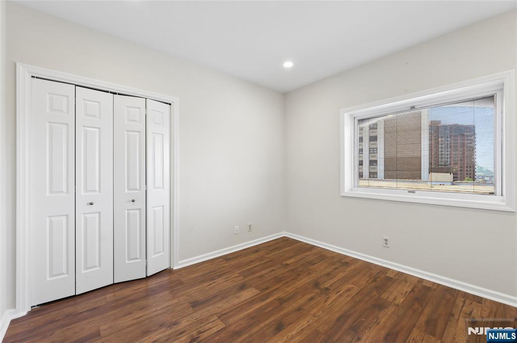300 Gorge Road 57