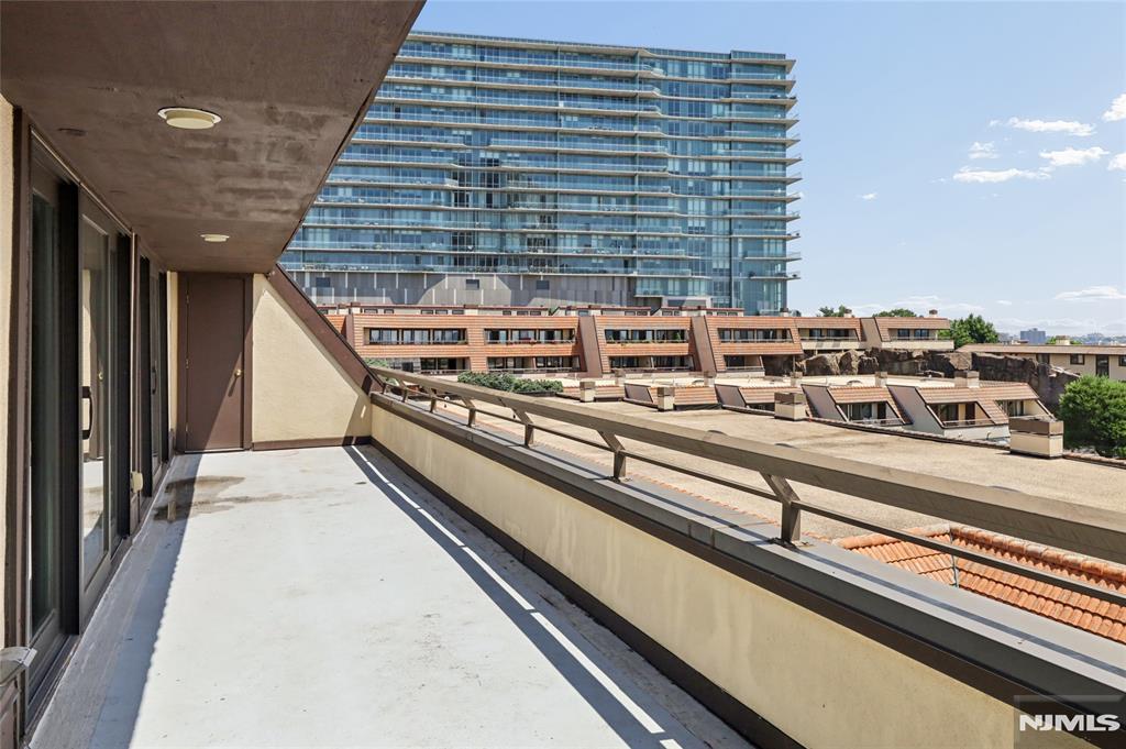 300 Gorge Road 57