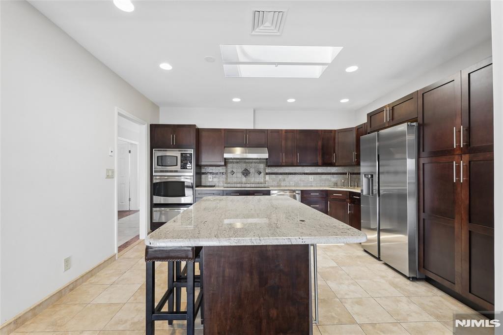 300 Gorge Road 57
