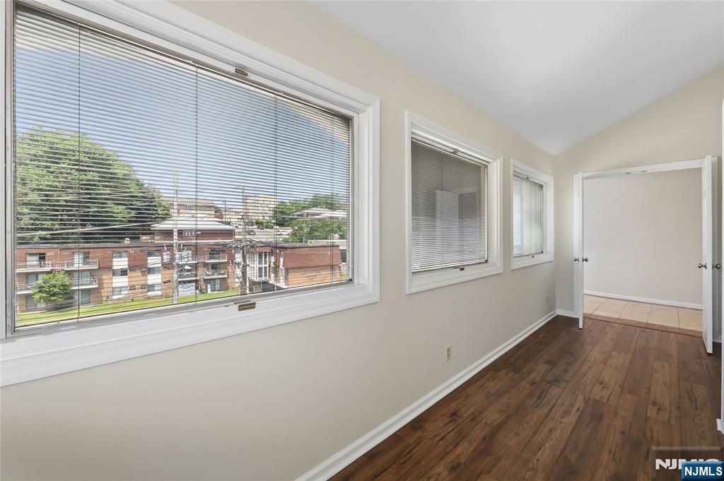 300 Gorge Road 57