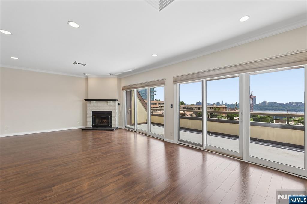 300 Gorge Road 57