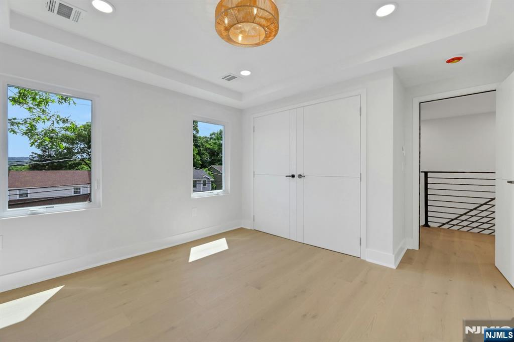 279 Jefferson Avenue