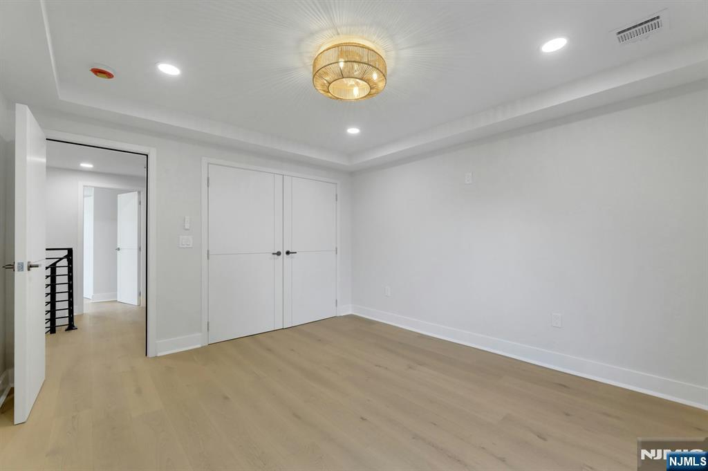 279 Jefferson Avenue
