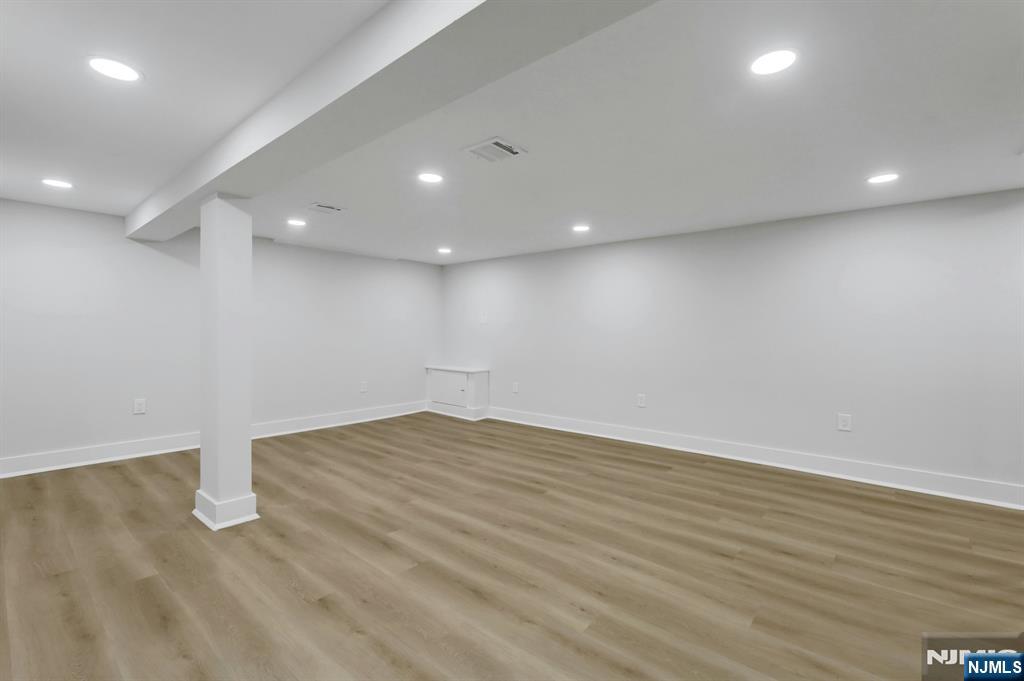 279 Jefferson Avenue