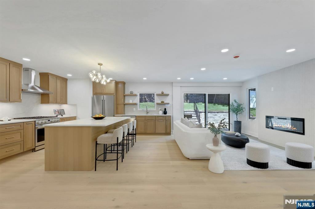 279 Jefferson Avenue