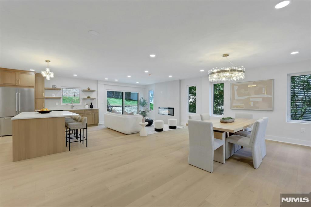 279 Jefferson Avenue