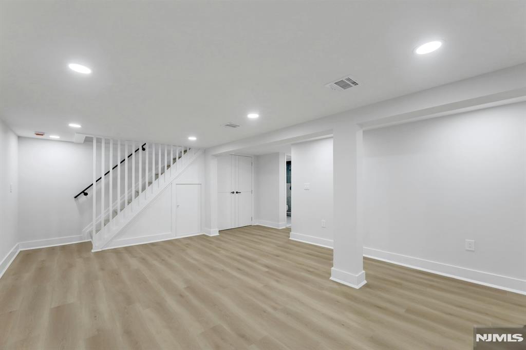 279 Jefferson Avenue